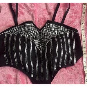 Women’s Sexy Rhinestone Built in Bra Crop Top Size Medium